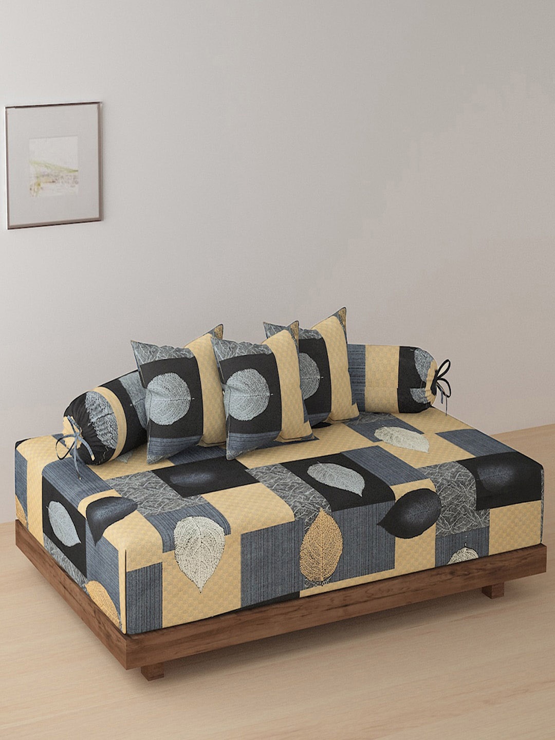 

KLOTTHE Set Of 6 Grey & Yellow Printed Bedsheet With 2 Bolsters & 3 Cushion Covers, Multi