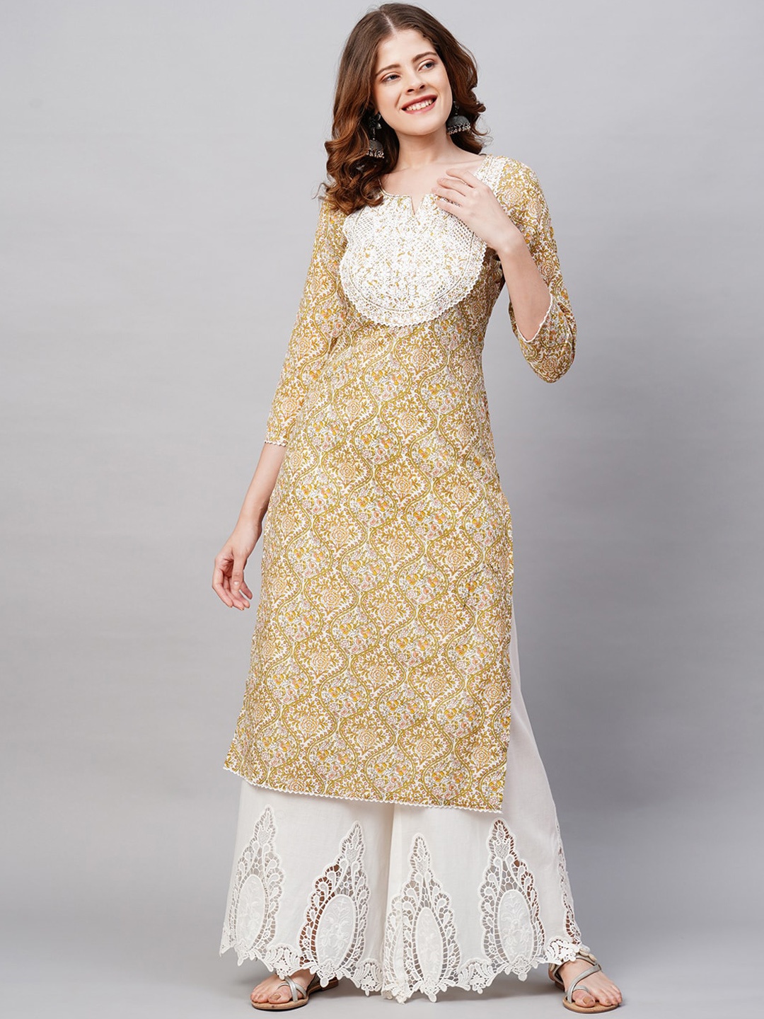 

FASHOR Women Green Paisley Printed Kurta