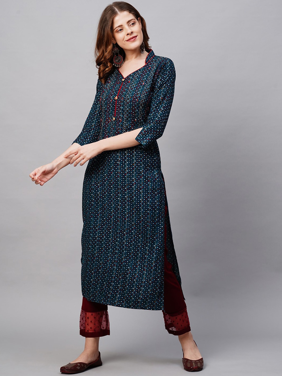 

FASHOR Women Teal Printed Flared Sleeves Thread Work Anarkali Kurta