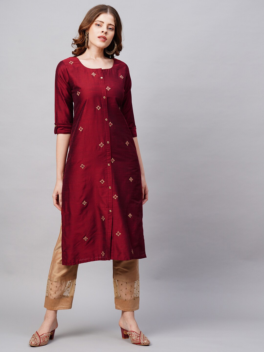 

FASHOR Women Maroon Embroidered Flared Sleeves Thread Work Kurta