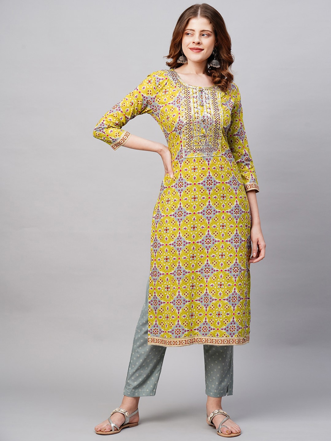 

FASHOR Women Green Printed Pure Cotton Kurta with Trousers