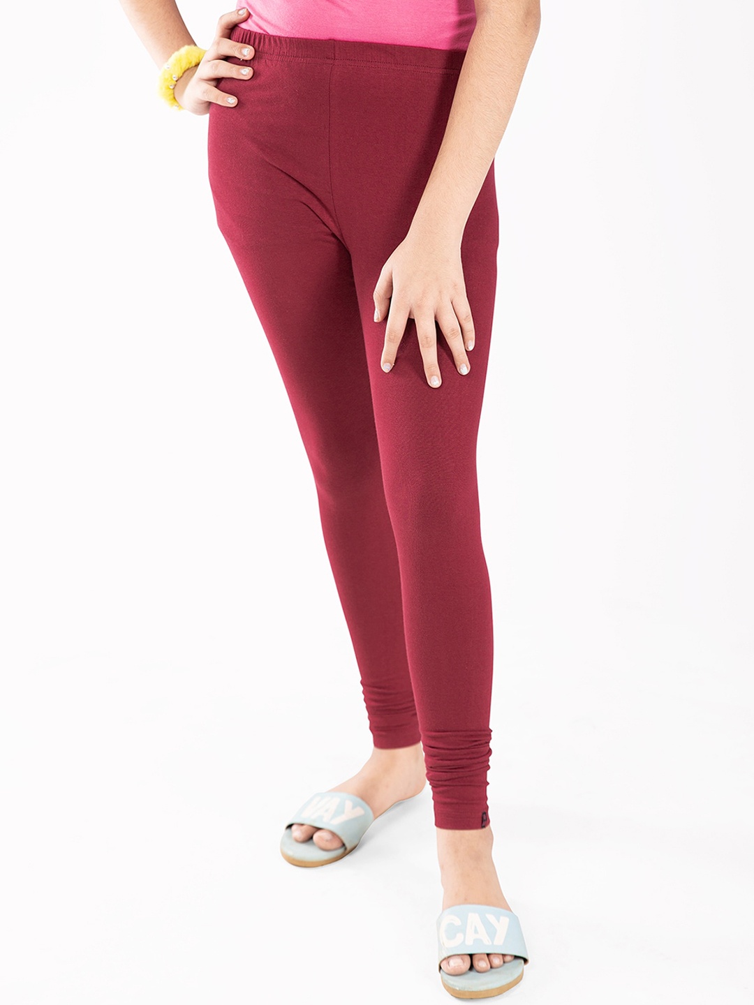 

indian flower Girls Maroon Solid Churidar-Length Leggings