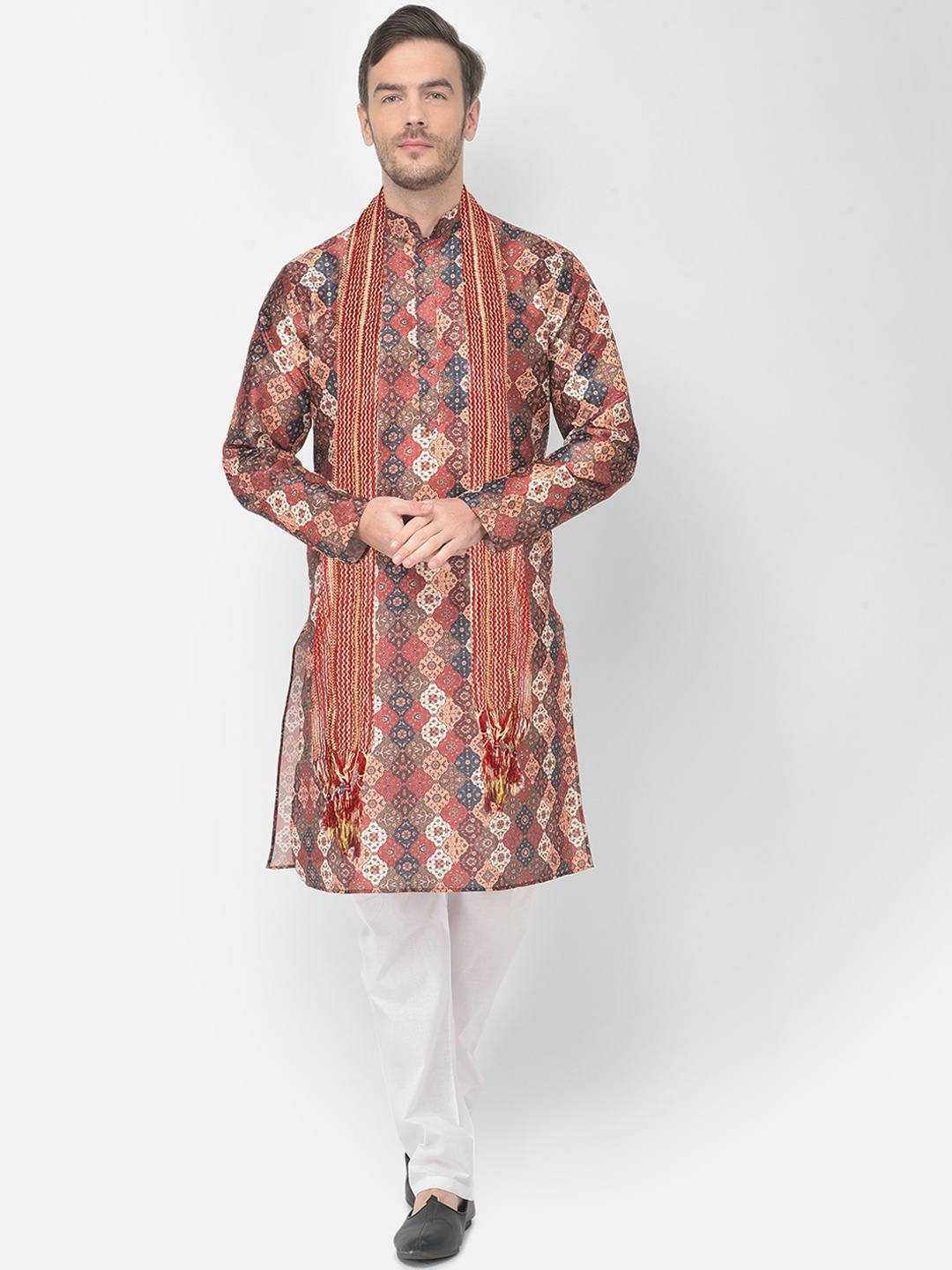 

SG LEMAN Men Multicoloured Printed Raw Silk Kurta with Churidar & With Dupatta, Multi