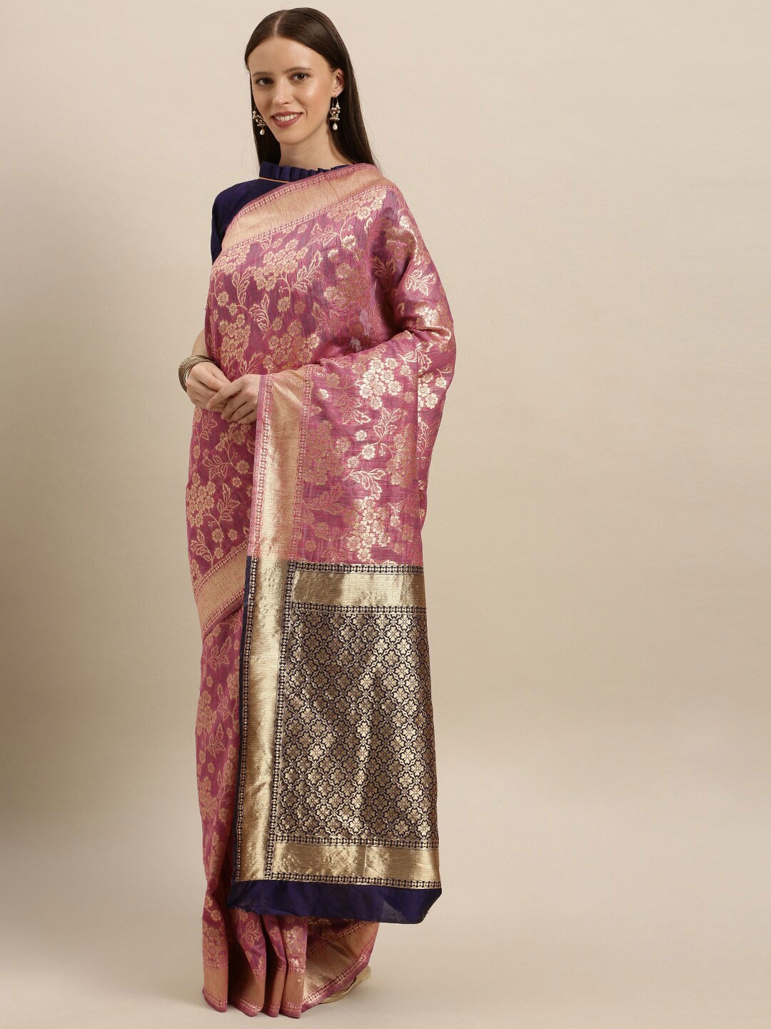 

SHAVYA Purple & Gold-Toned Woven Design Zari Pure Silk Banarasi Saree