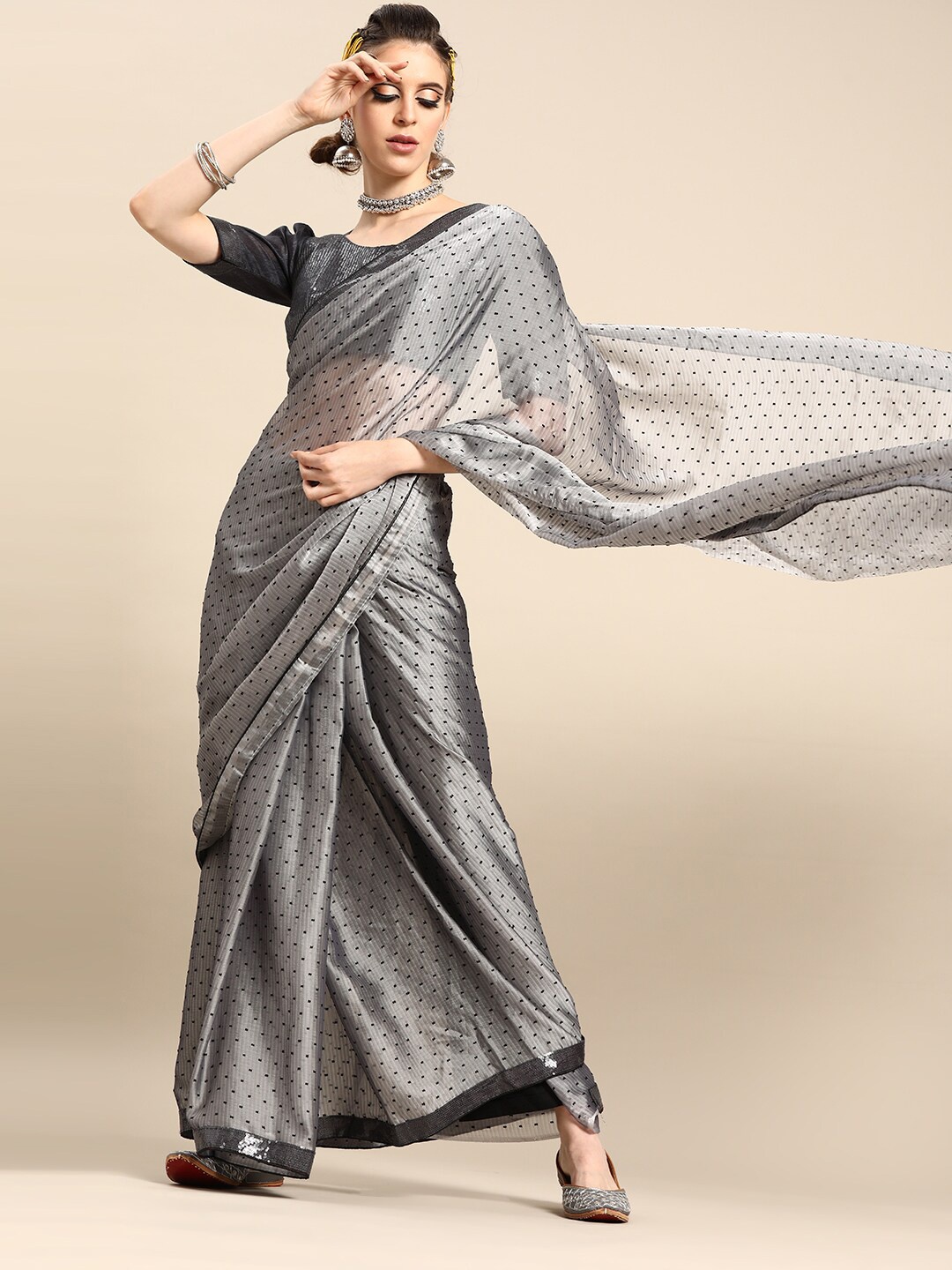 

SHAVYA Grey & Black Sequinned Silk Blend Saree