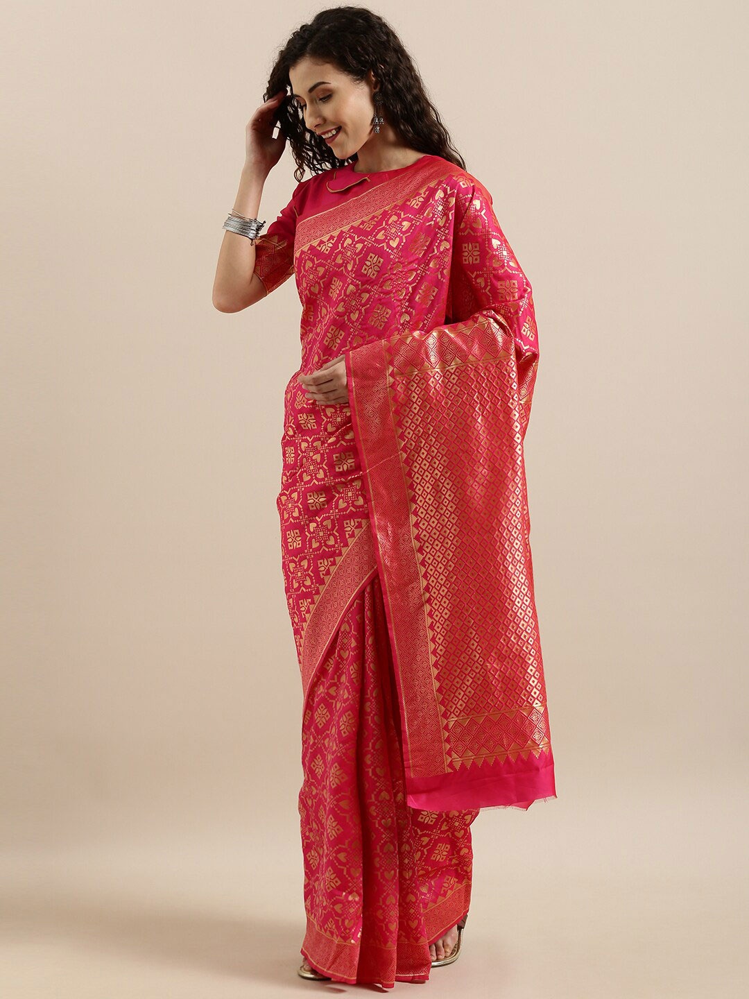 

SHAVYA Fuchsia & Gold-Toned Woven Design Zari Pure Silk Heavy Work Banarasi Saree