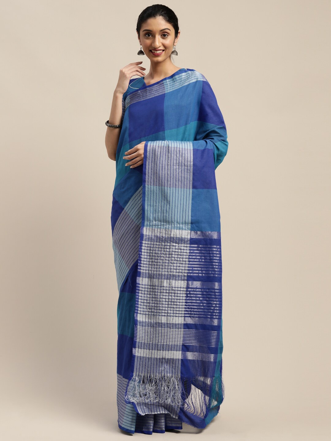 

SHAVYA Blue & Silver-Toned Checked Zari Saree