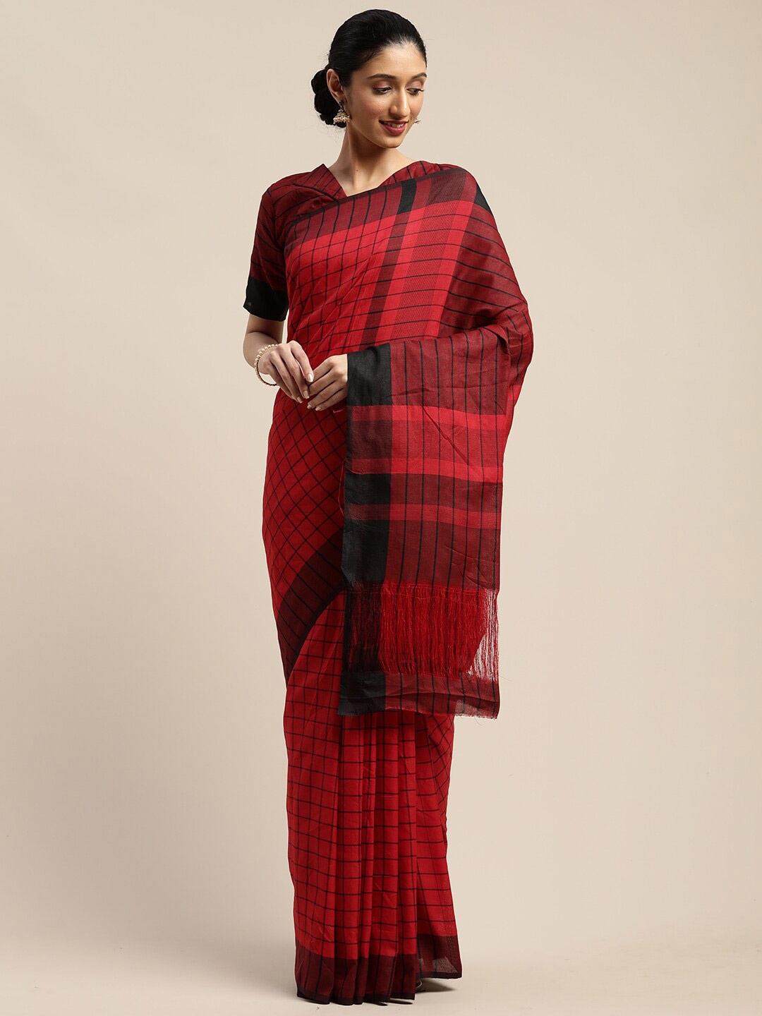 

SHAVYA Maroon & Black Checked Saree
