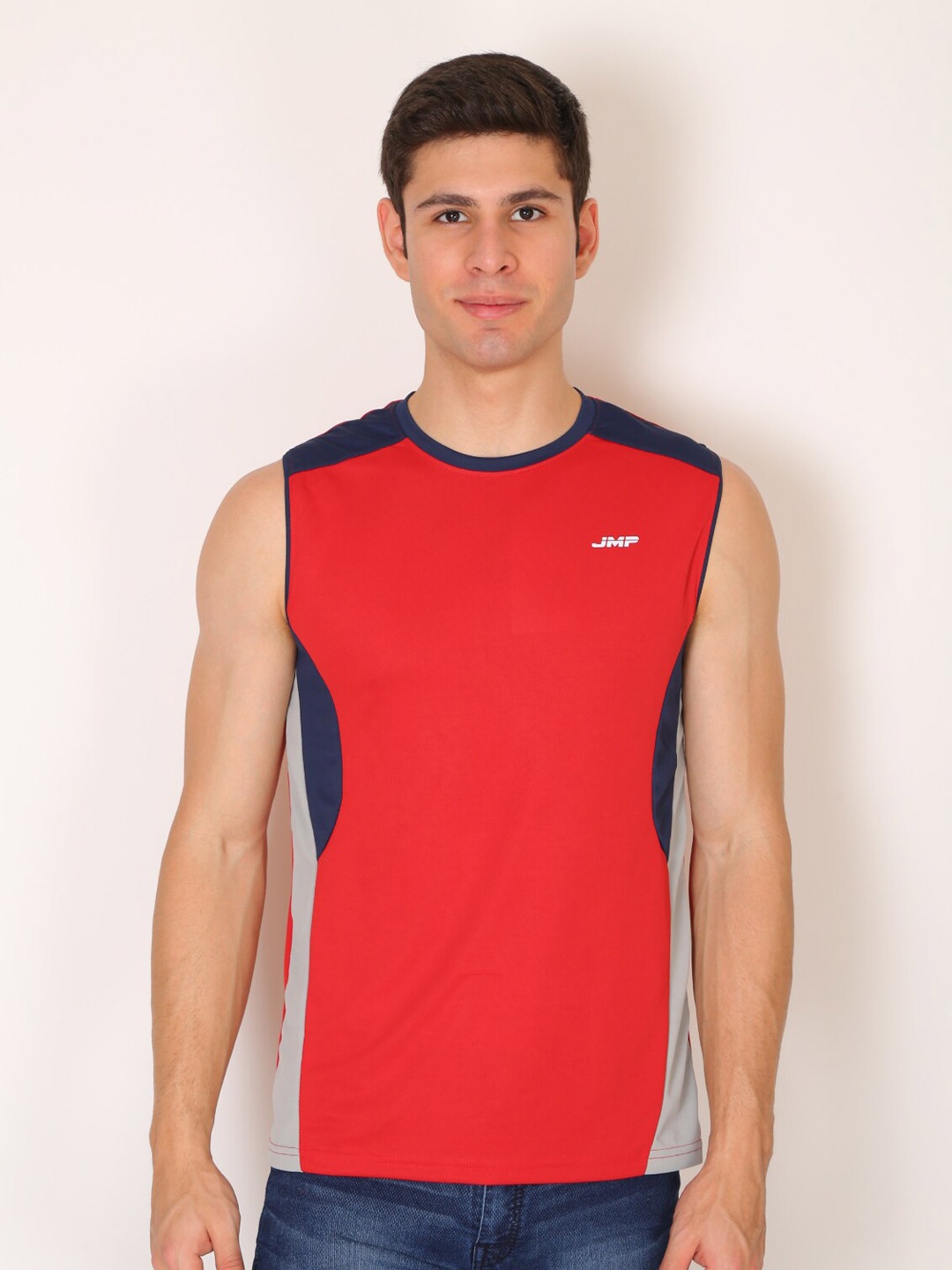 

JMP Men Red Relaxed Fit Sports Tshirt