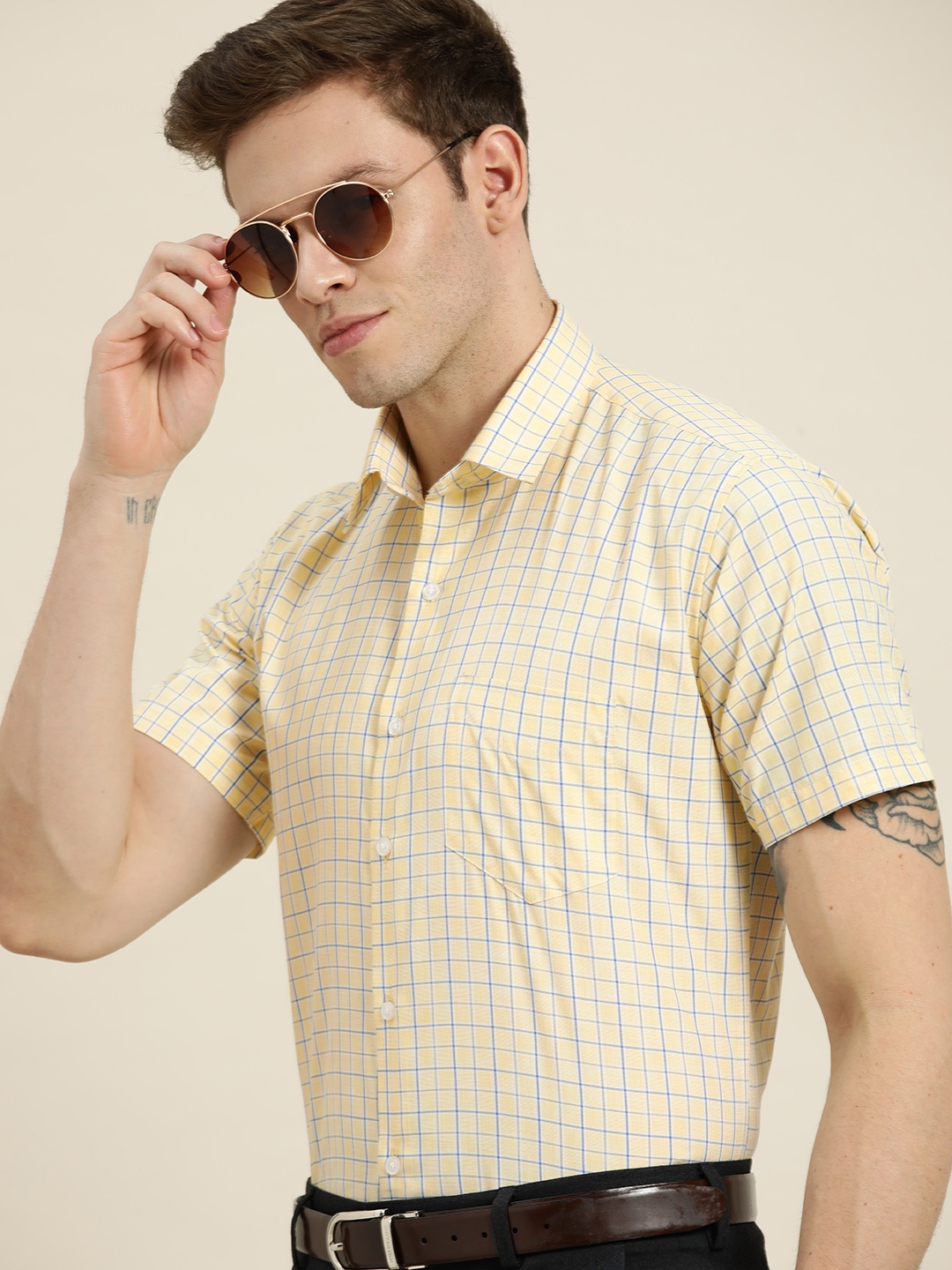 

Hancock Men Yellow & Blue Slim Fit Checked Formal Shirt