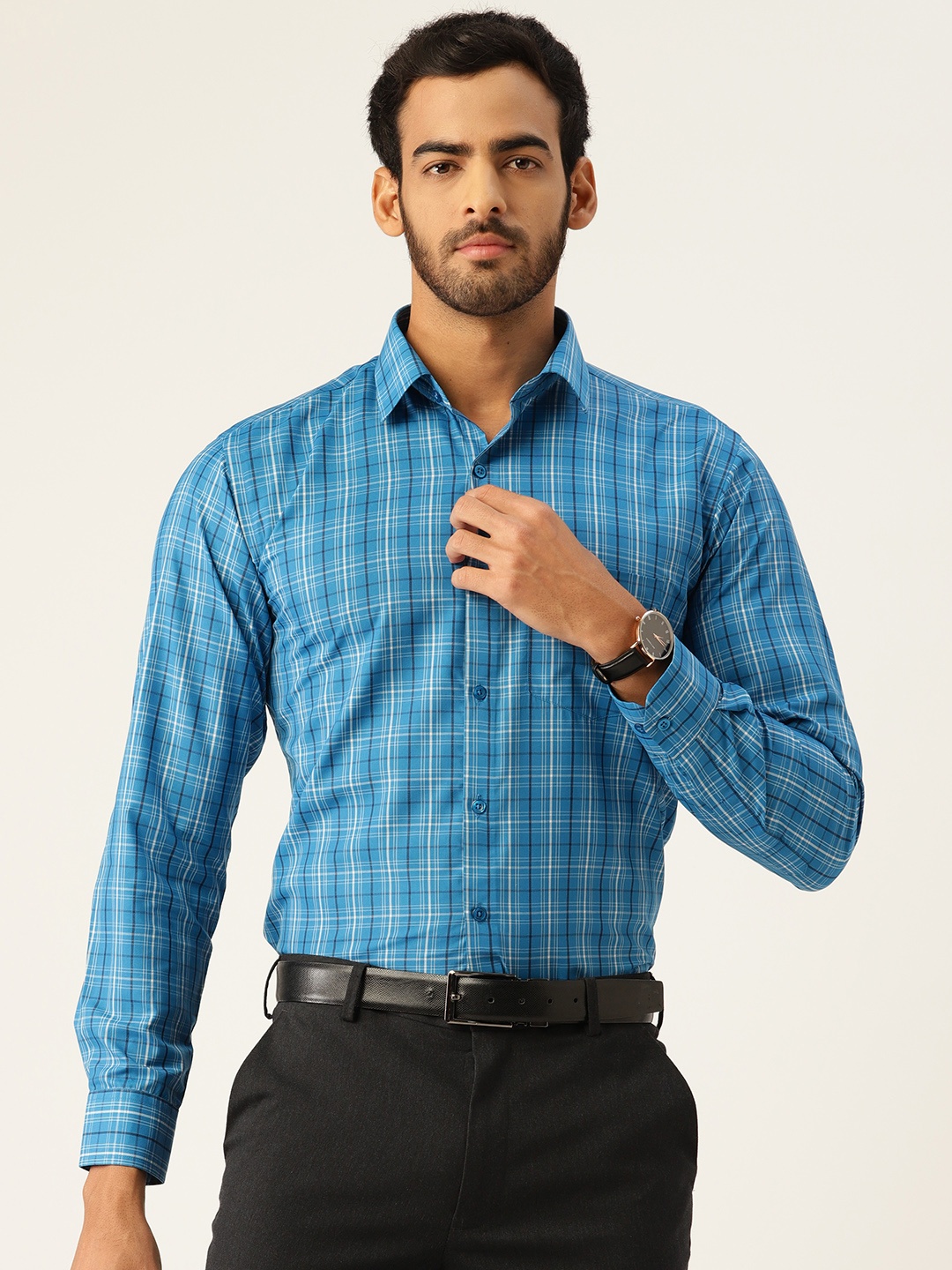 

English Navy Men Blue Slim Fit Checked Formal Shirt