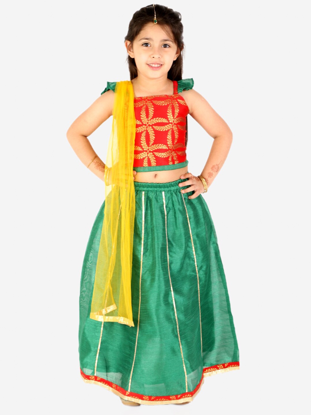 

KID1 Girls Red & Green Embellished Ready to Wear Lehenga & Blouse With Dupatta