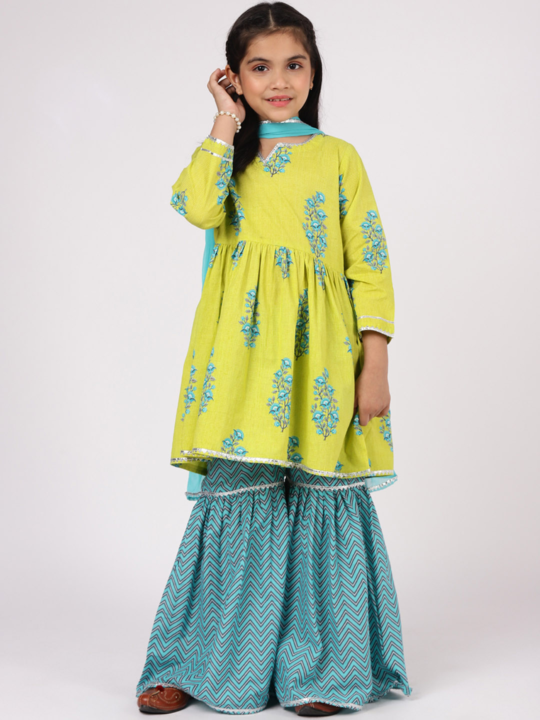 

Libas KIDS Girls Lime Green Floral Printed Pleated Gotta Patti Pure Cotton Kurta with Sharara & With Dupatta