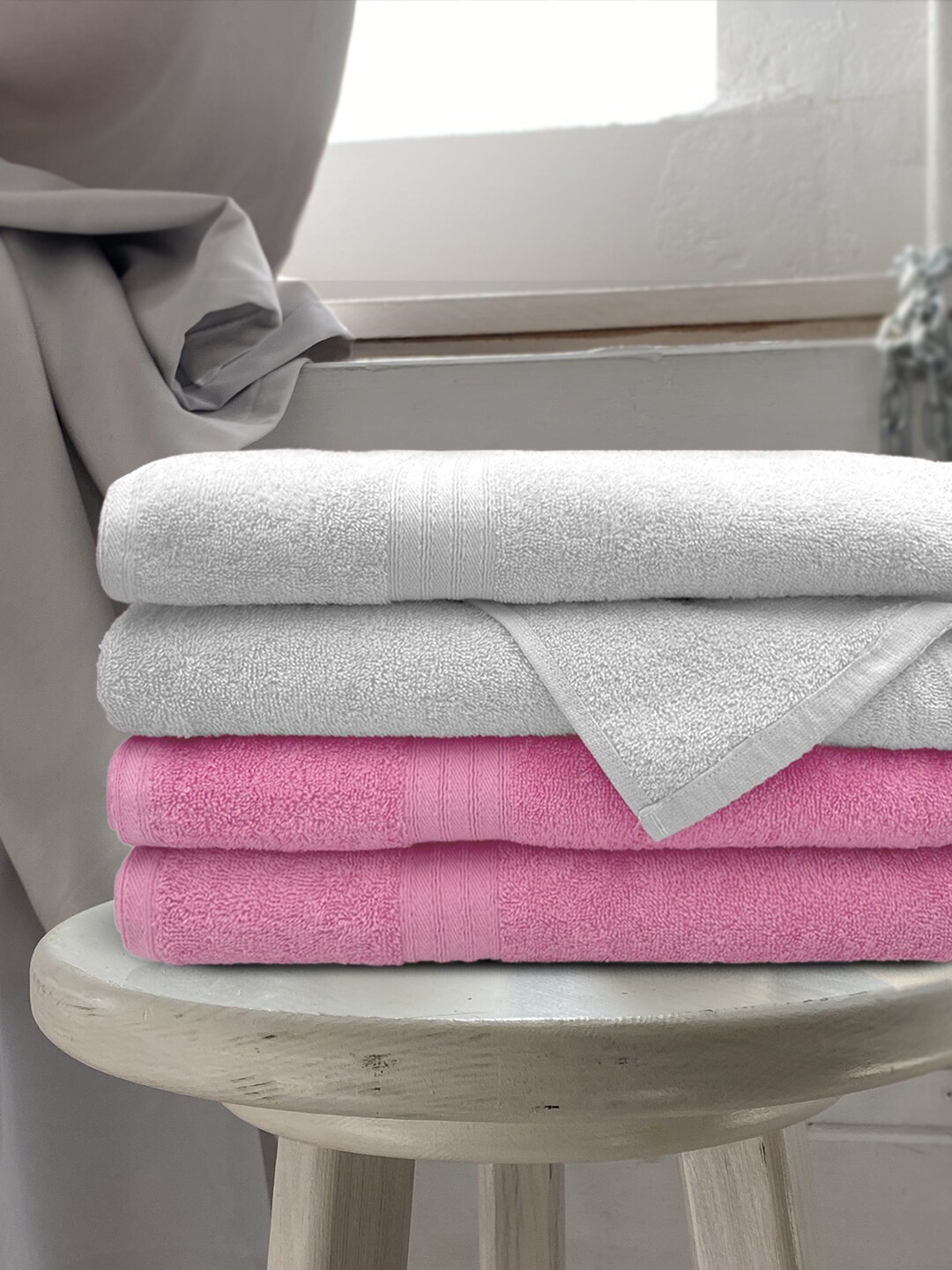 

Aura Set Of 4 Solid 500 GSM Pure Cotton Bath Towels, Pink