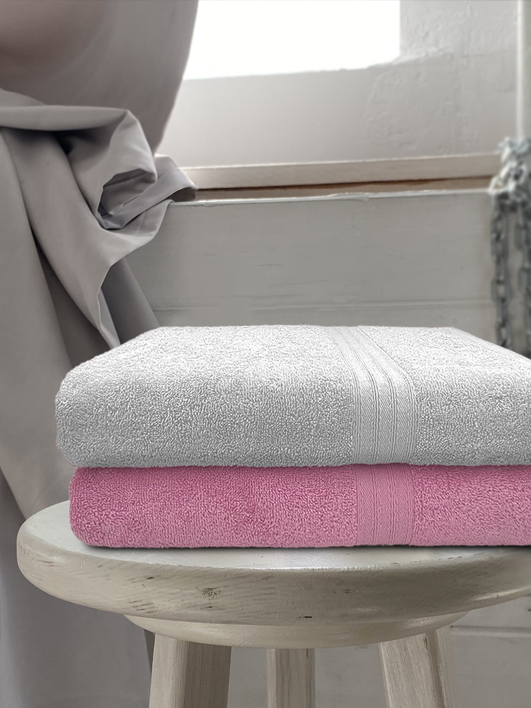 

Aura Set Of 2 Solid Cotton 500 GSM Bath Towels, Pink