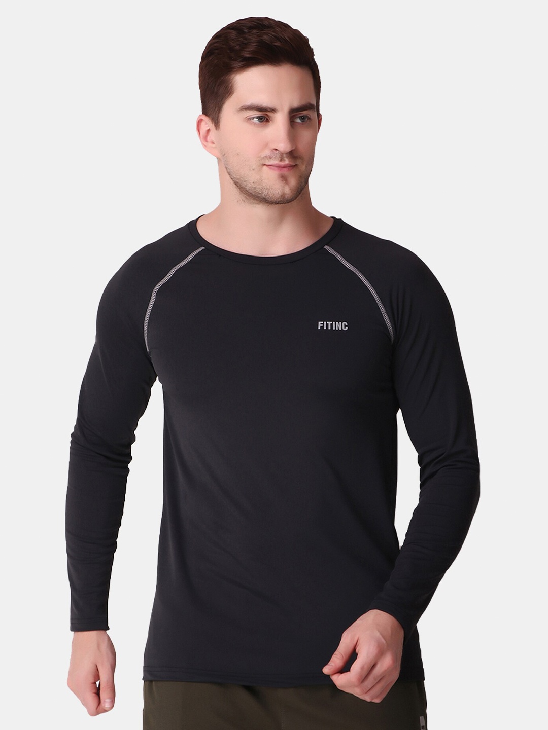 

FITINC Men Black Dri-FIT Slim Fit T-shirt