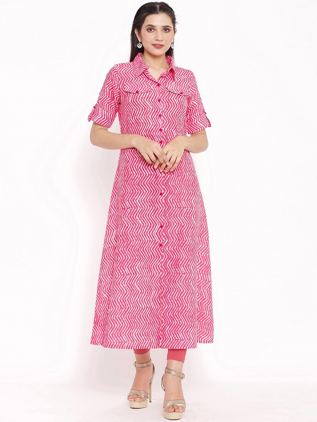 

Saart Bunaai Women Pink Chevron Printed Anarkali Kurta