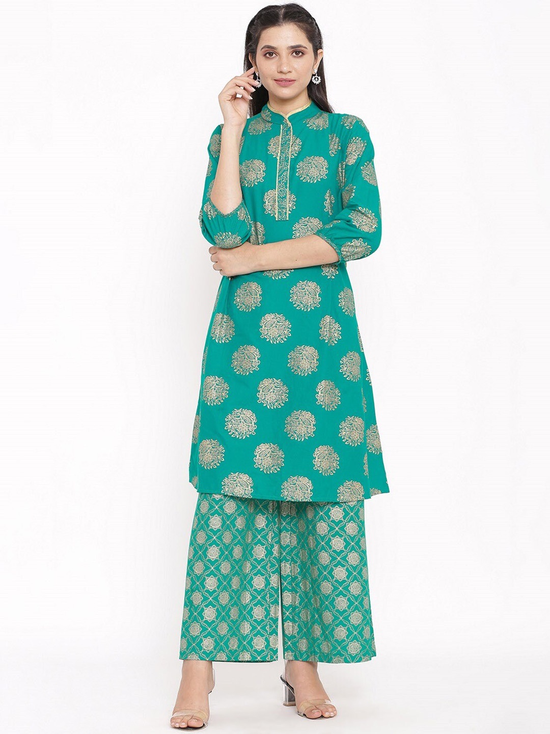 

Saart Bunaai Women Green Ethnic Motifs Printed Flared Sleeves Kurta