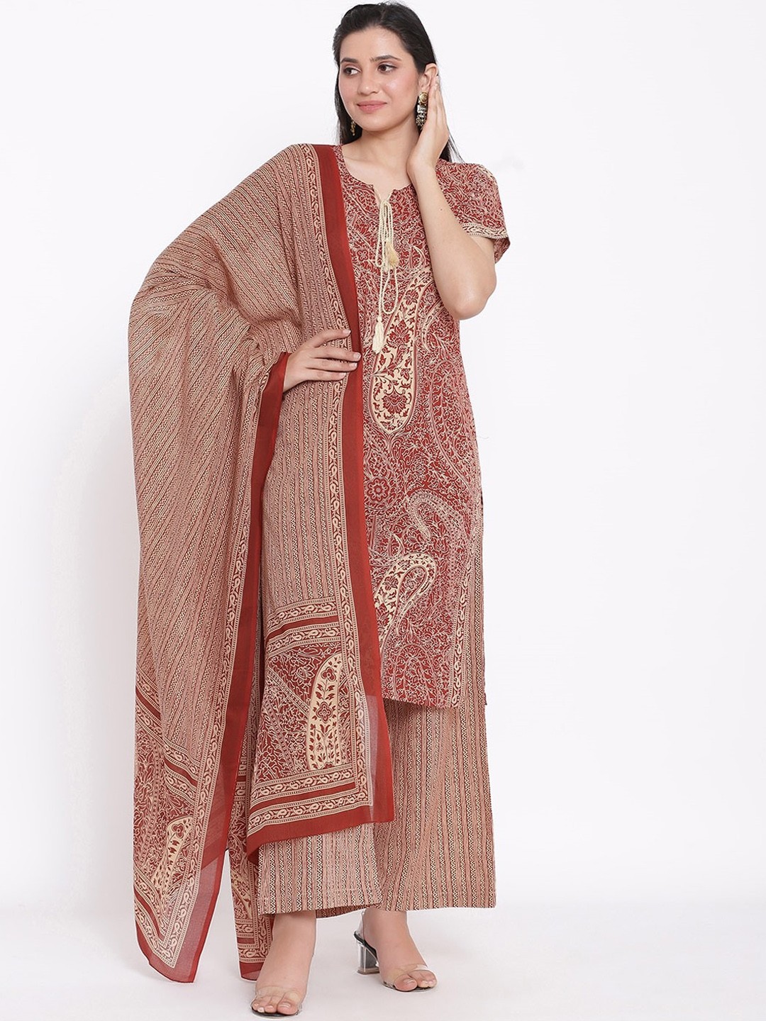 

Saart Bunaai Women Beige Printed Empire Pure Cotton Kurta with Skirt & With Dupatta