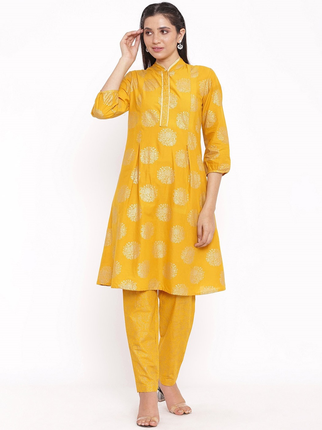 

Saart Bunaai Women Mustard Yellow Ethnic Motifs Anarkali Kurta