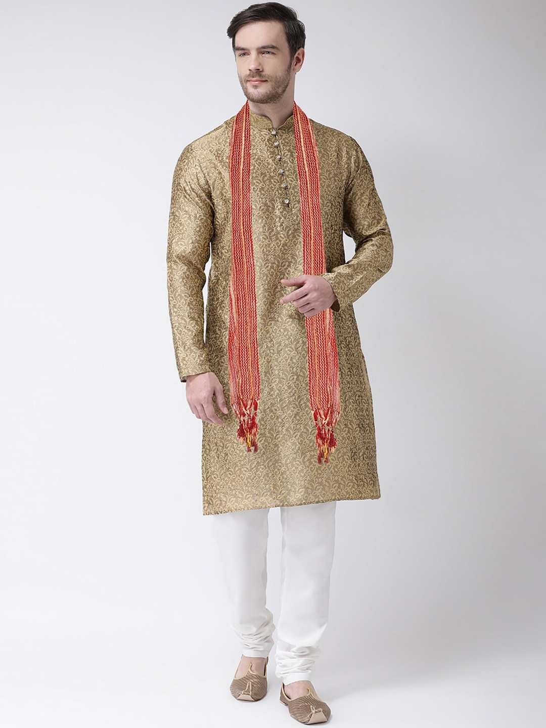 

SG LEMAN Men Gold-Toned Ethnic Motifs Embroidered Raw Silk Kurta with Churidar & With Dupatta