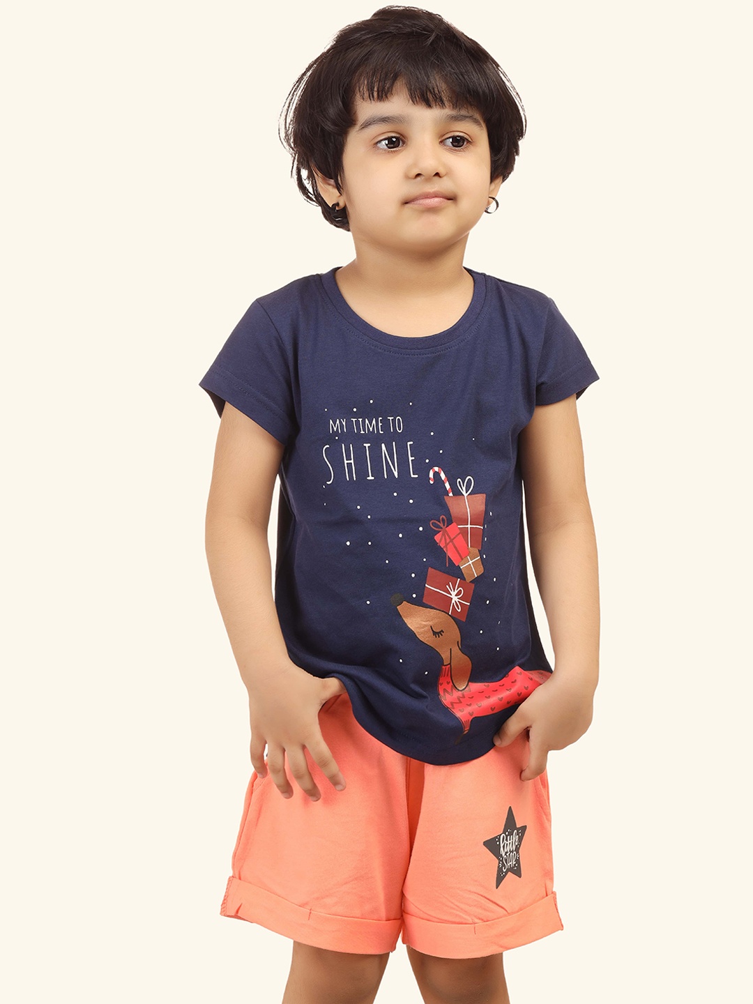 

minnow Girls Navy Blue & Peach-Coloured Printed Night suit