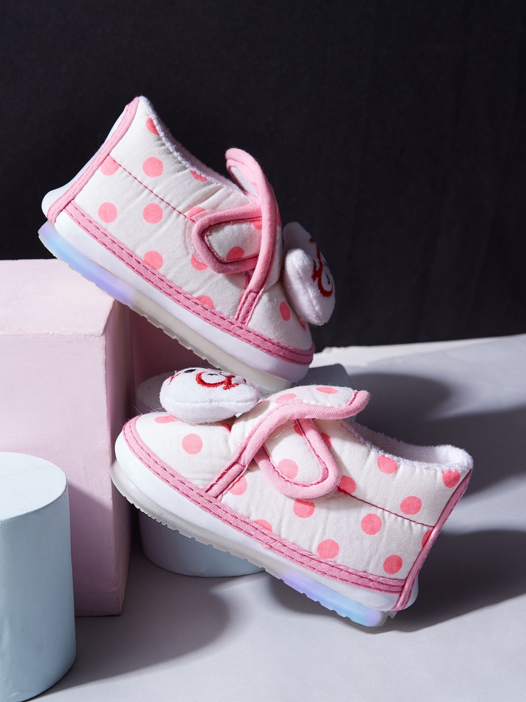 

CHiU Unisex Kids Pink Printed Slip-On Sneakers