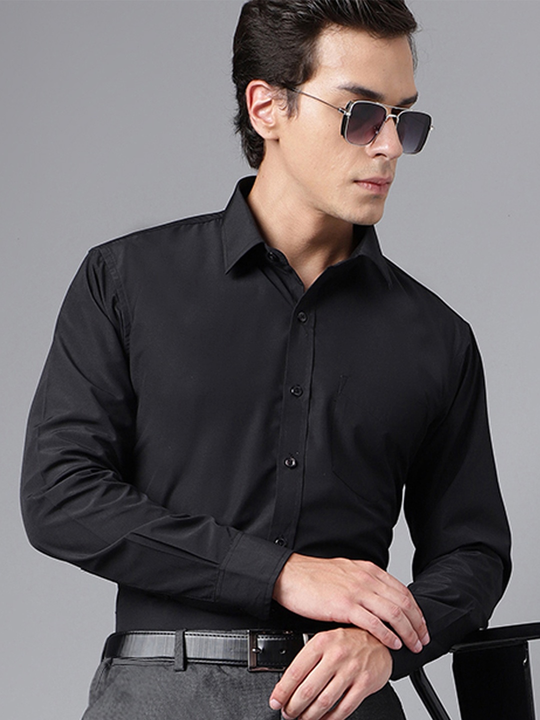 

Hancock Men Black Slim Fit Formal Shirt