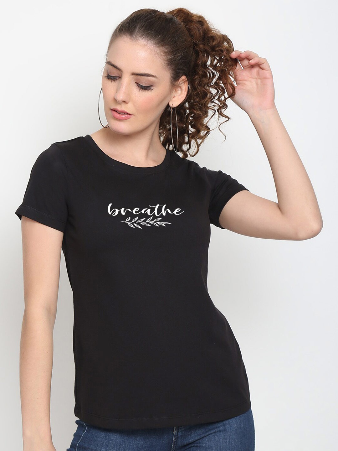 

UnaOne Women Black Typography Slim Fit Outdoor T-shirt