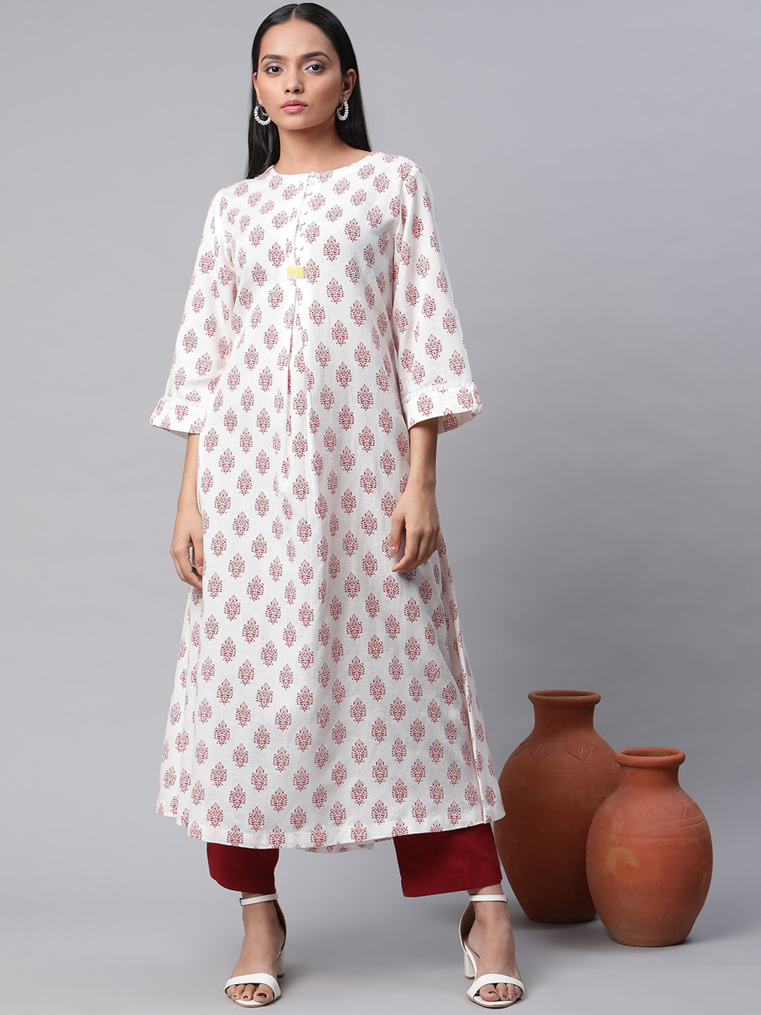 

Linen Club Woman Women Red Ethnic Motifs Printed Flared Sleeves Kurta
