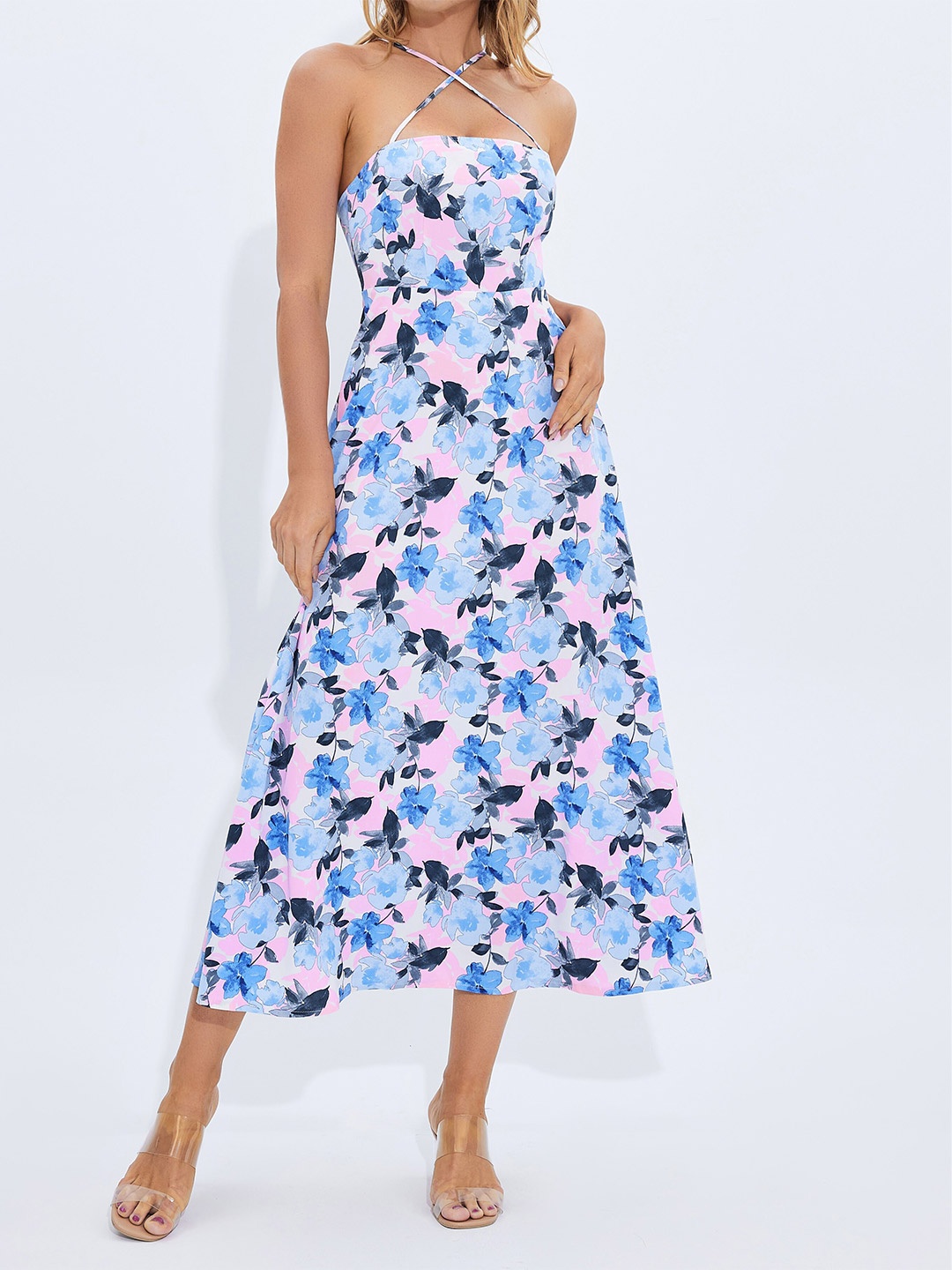 

URBANIC Blue Floral Midi Dress