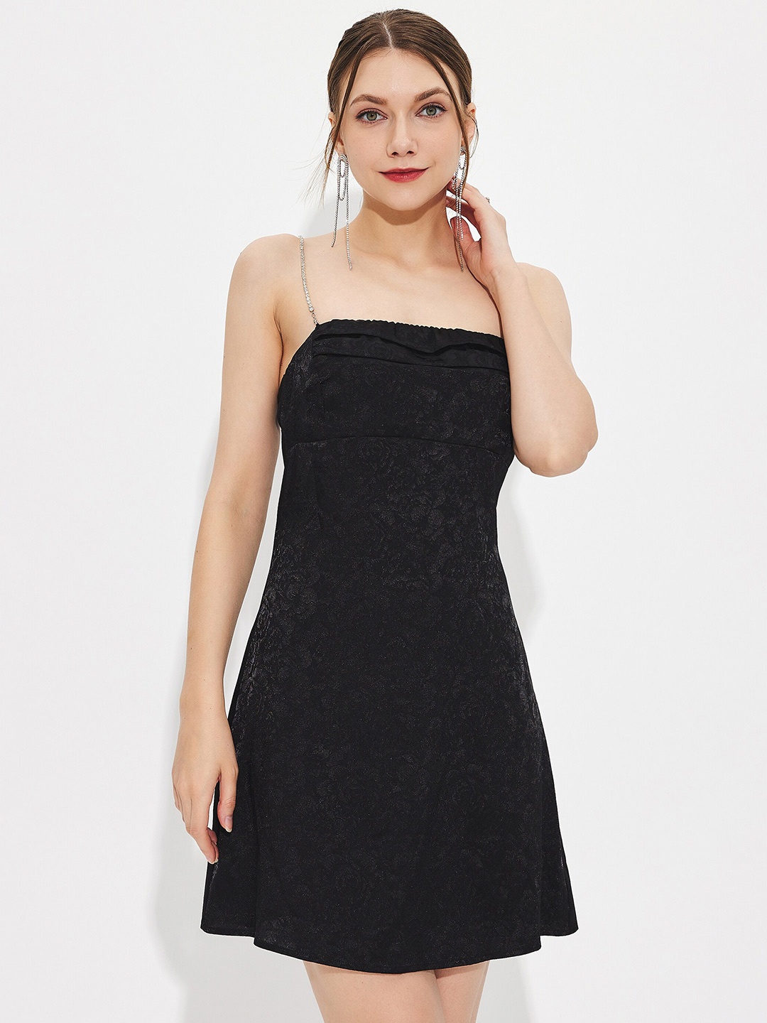 

URBANIC Black Dress