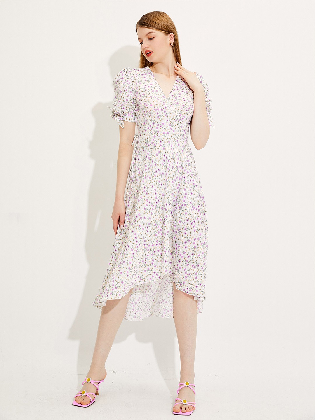 

URBANIC White Floral Midi Dress