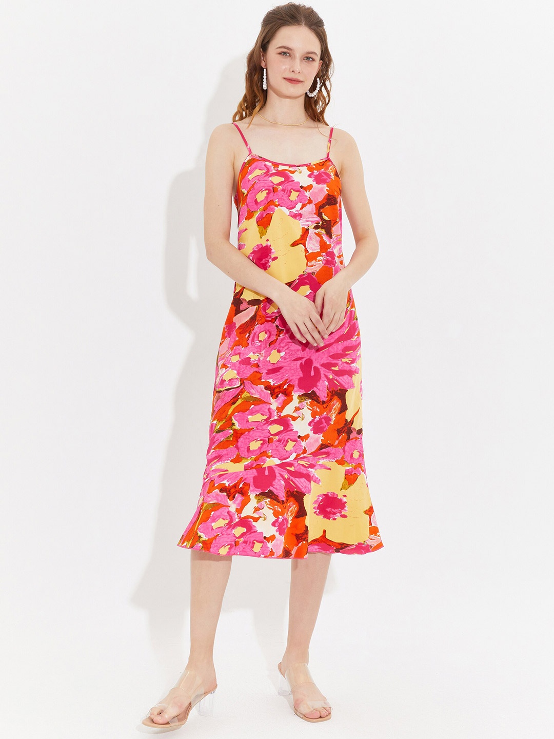 

URBANIC Womenn Red Floral Midi Dress