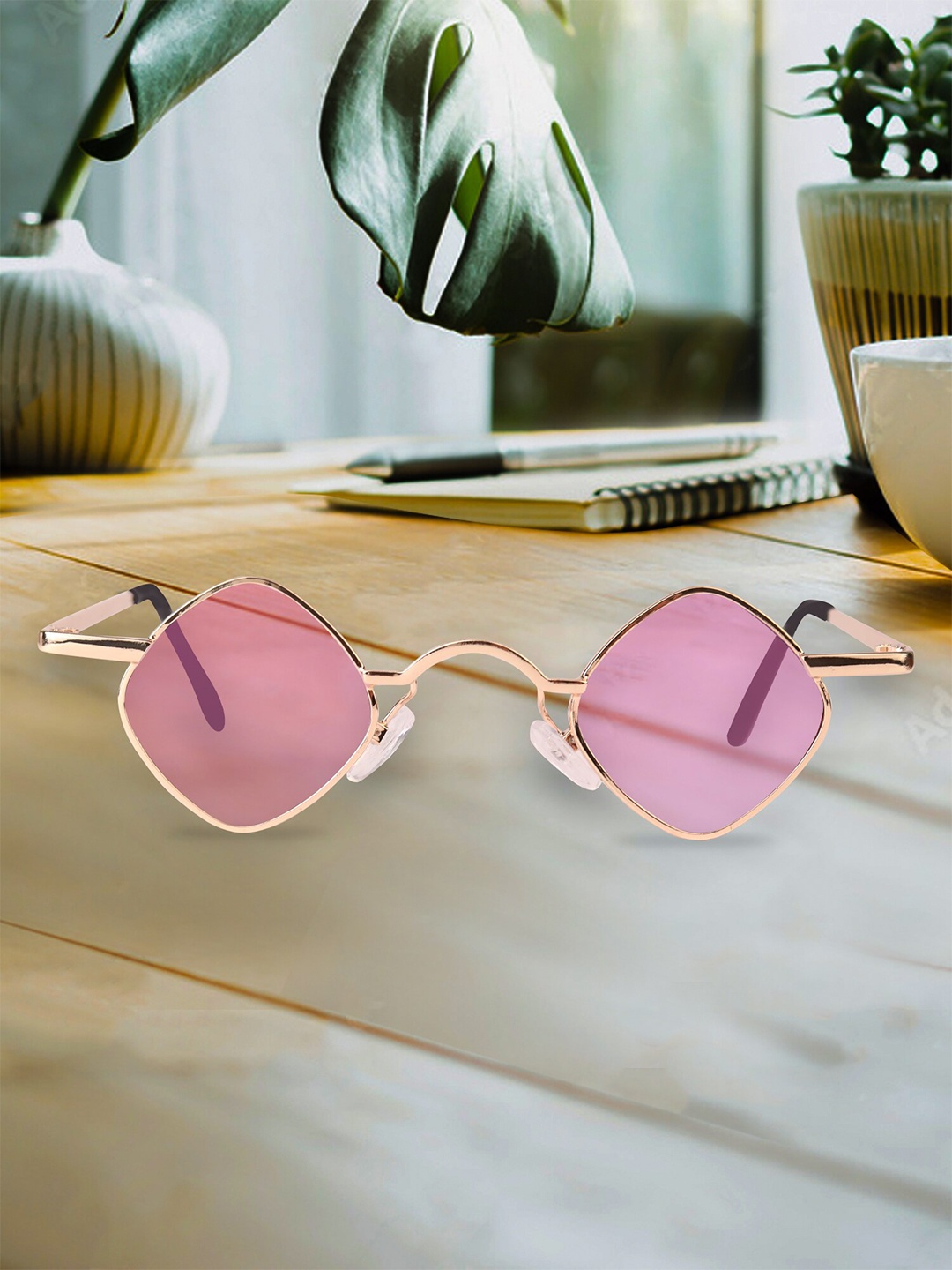 

Spiky Unisex Kids Pink Lens & Gold-Toned Other Sunglasses with UV Protected Lens