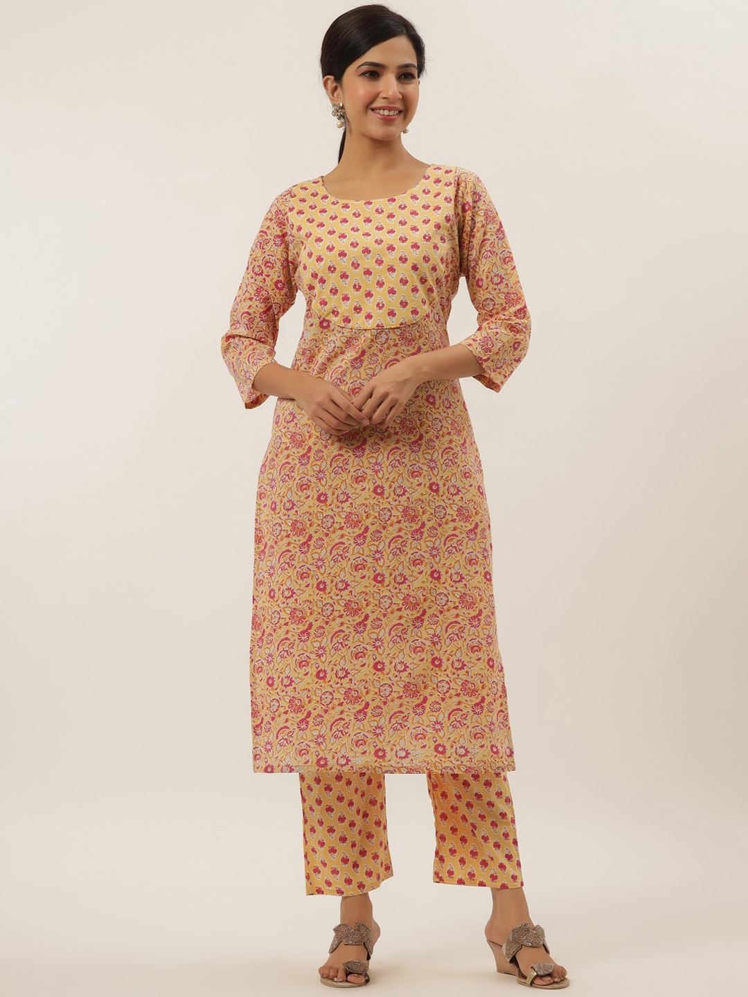 

Yufta Women Yellow Ethnic Motifs Yoke Design Sequinned Pure Cotton Kurta with Trousers
