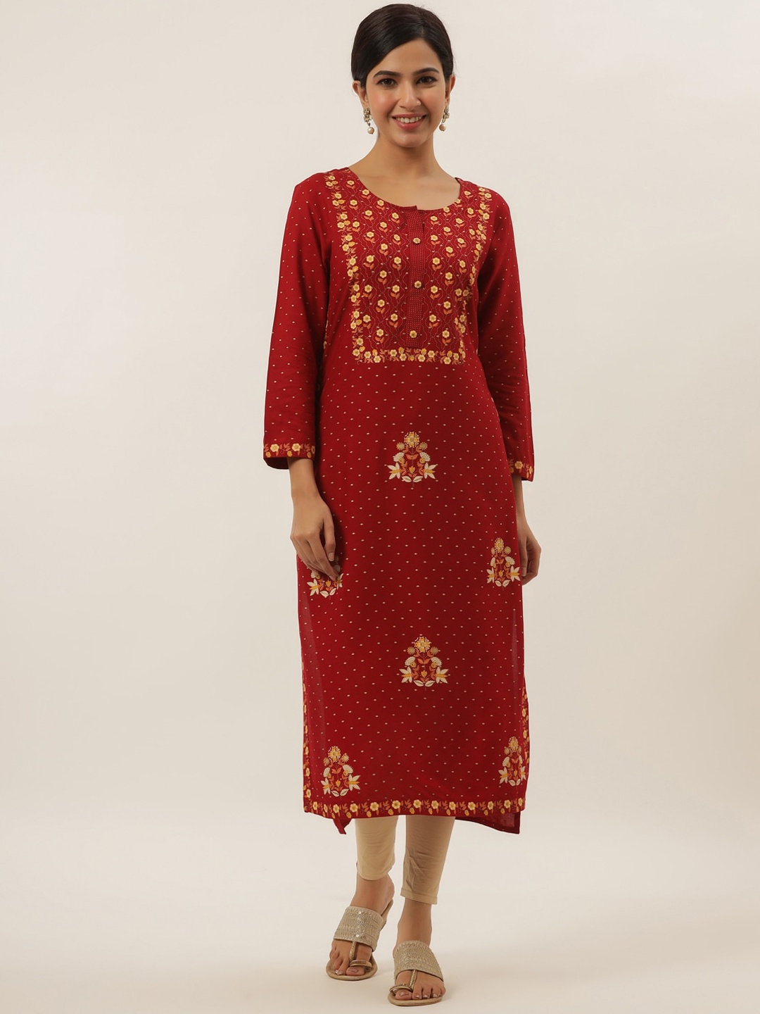 

Yufta Women Red Quirky Embroidered Thread Work Floral Kurta