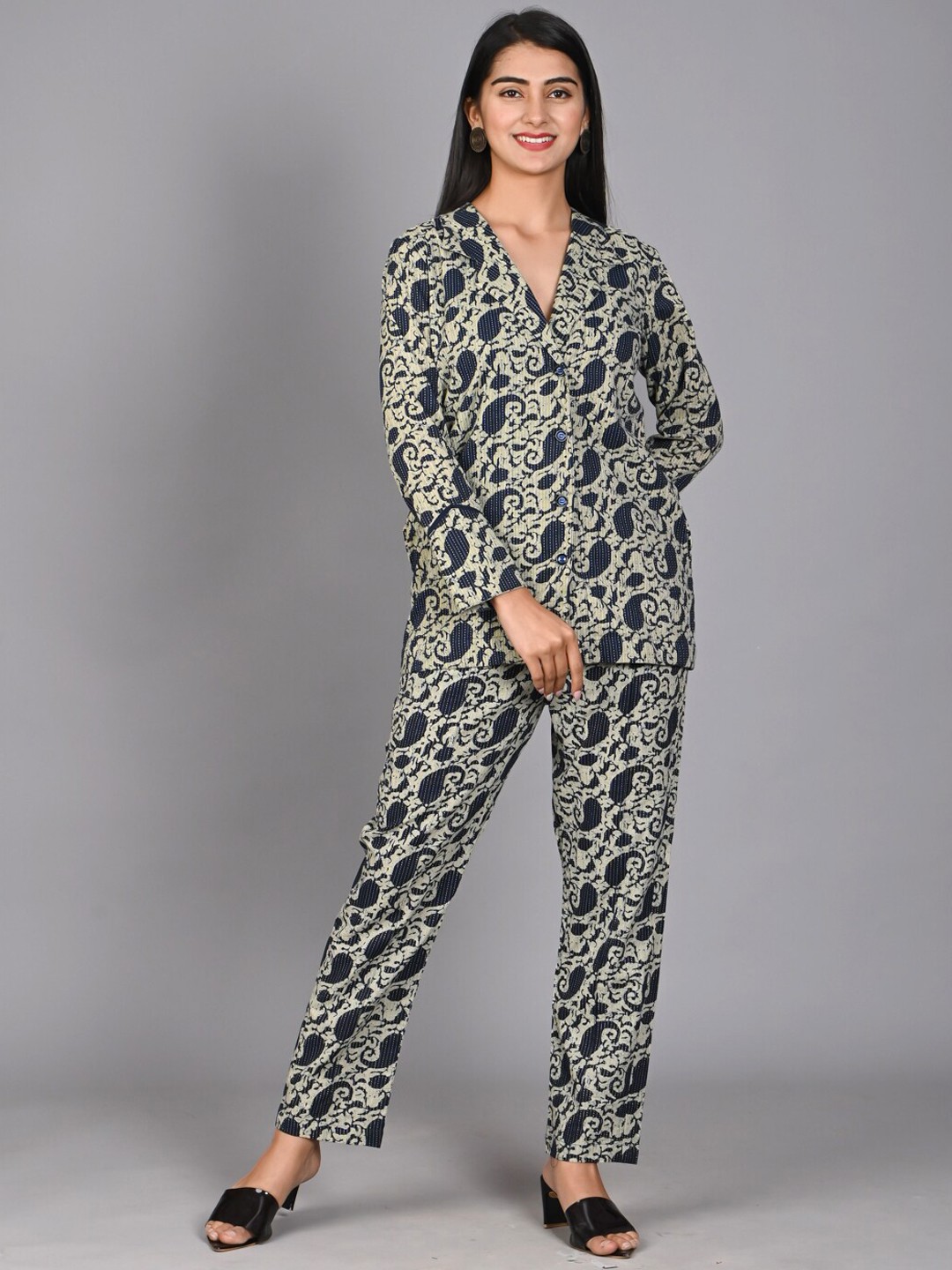 

Bavaria Women Blue & Beige Printed Pure Cotton Co-Ords
