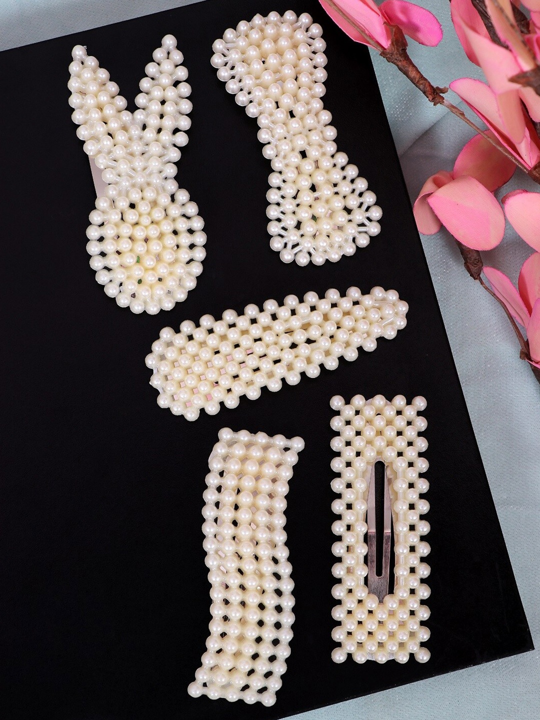 

Crunchy Fashion Women White Set of 5 Beaded Tic Tac Hair Clip