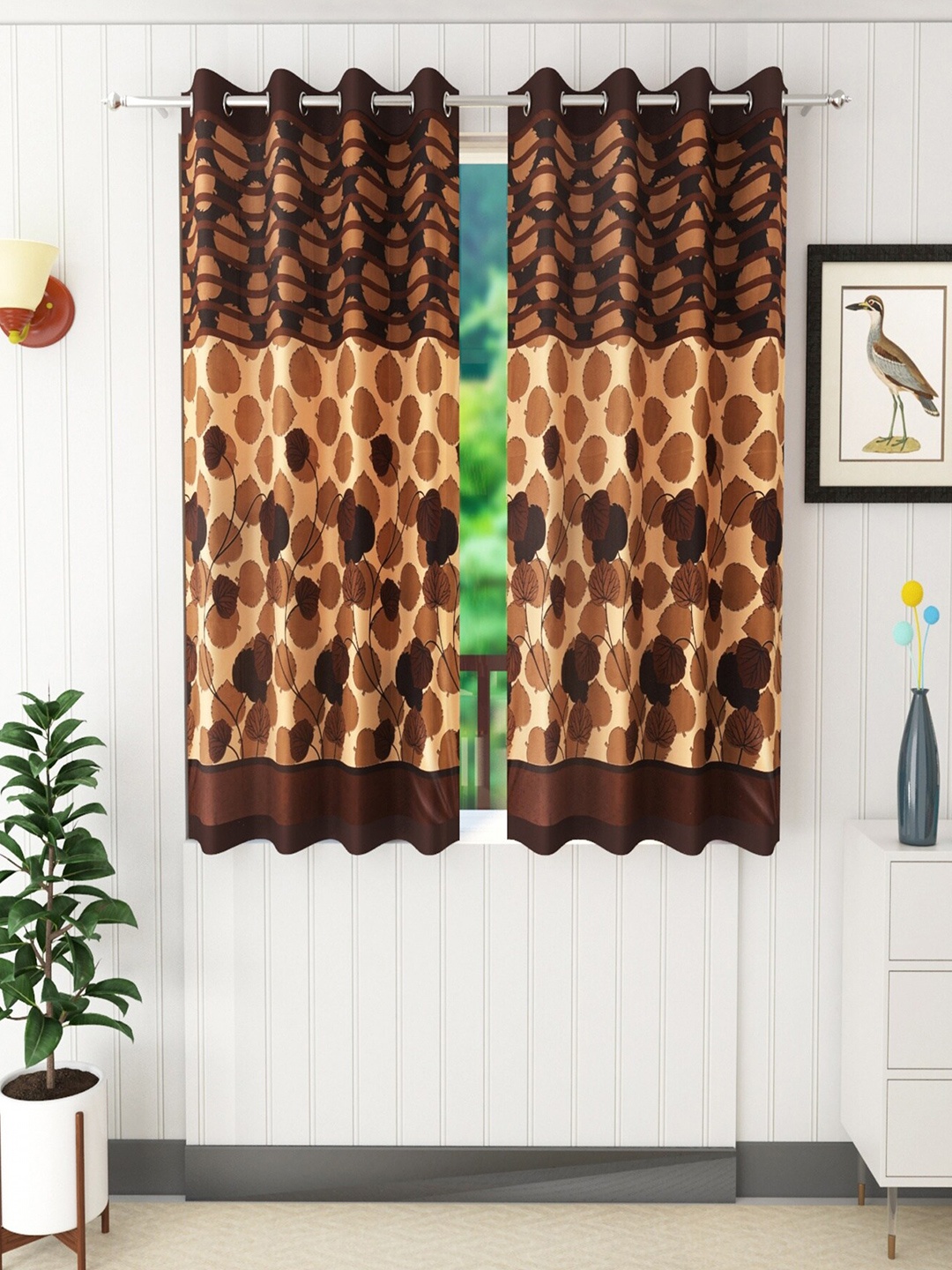 

Homefab India Brown & Black Set of 2 Floral Window Curtain