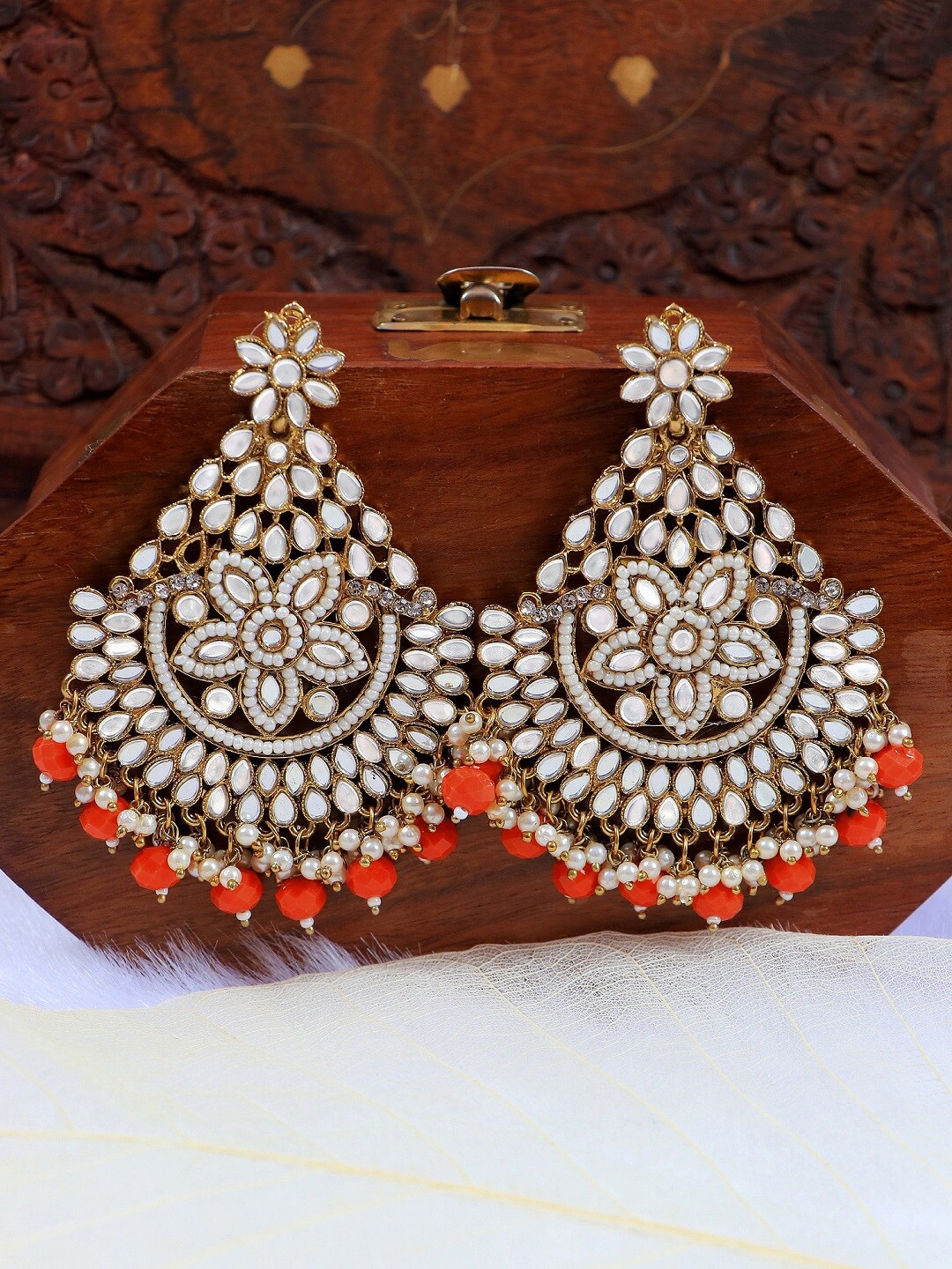 

Crunchy Fashion Red Contemporary Drop Earrings