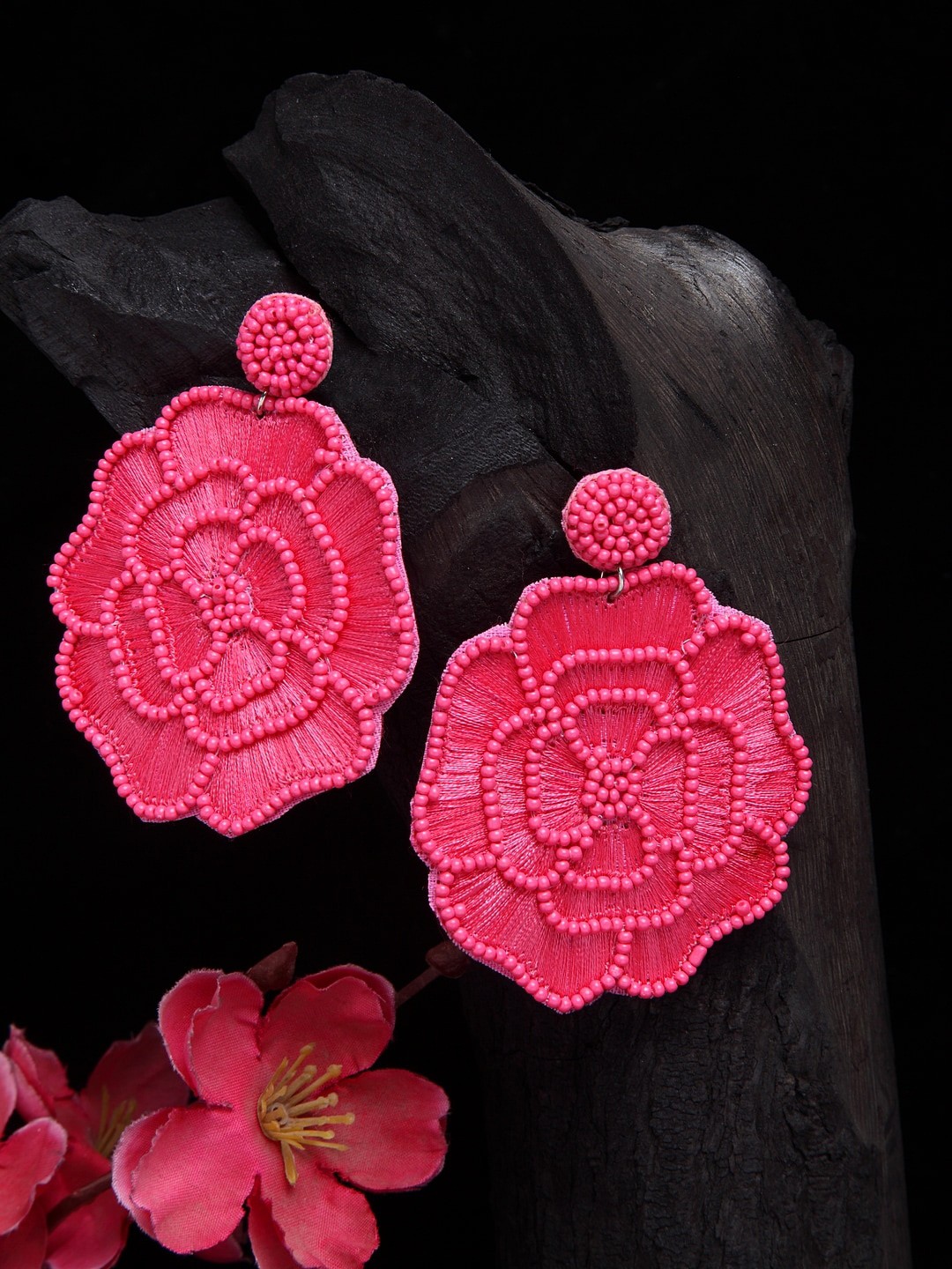 

Moedbuille Pink Floral Studs Earrings