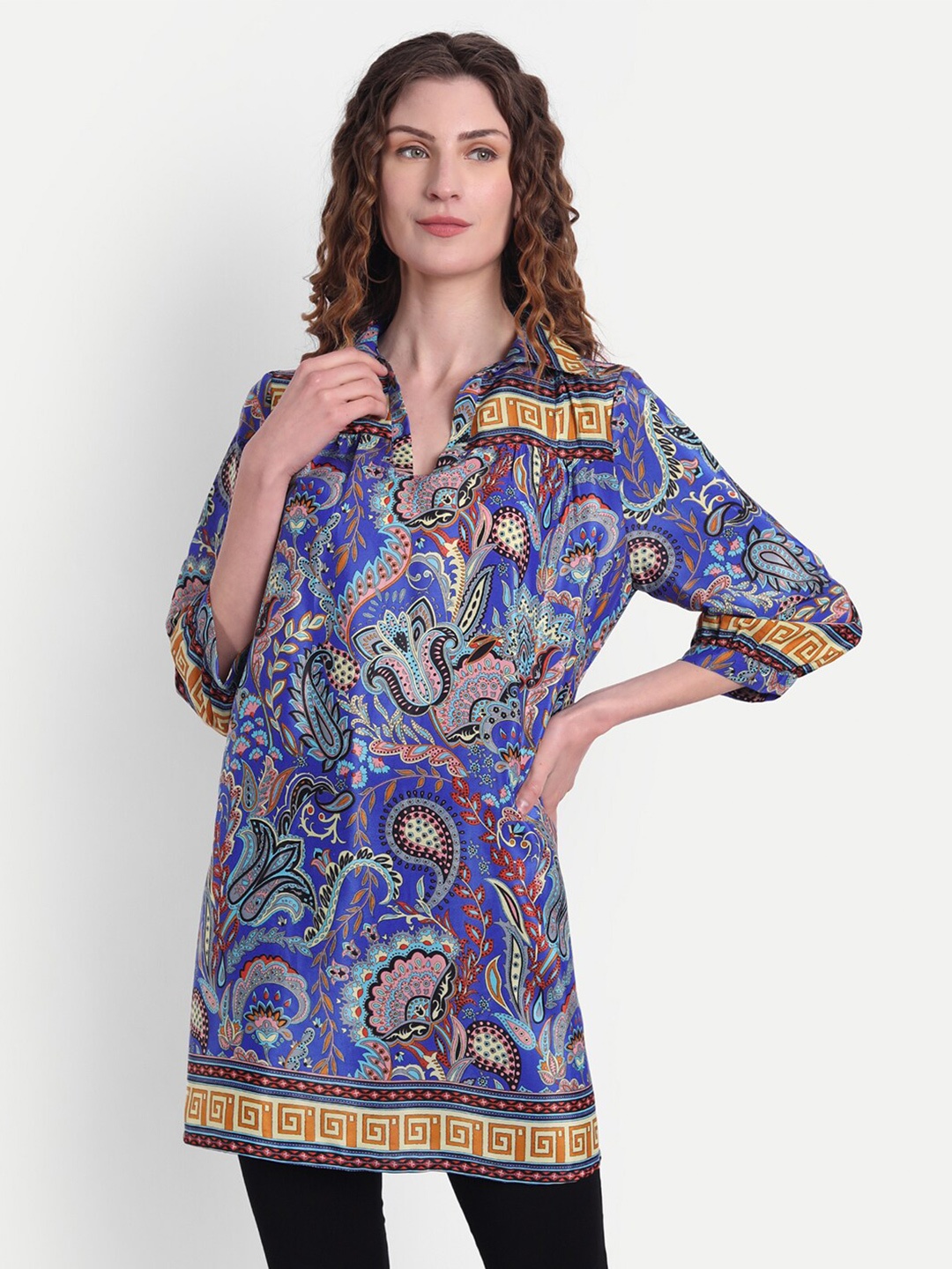 

MINGLAY Black Print Chiffon Top