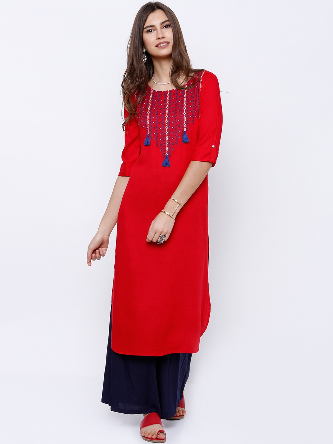 

Vishudh Kurtas Red Printed Kurta
