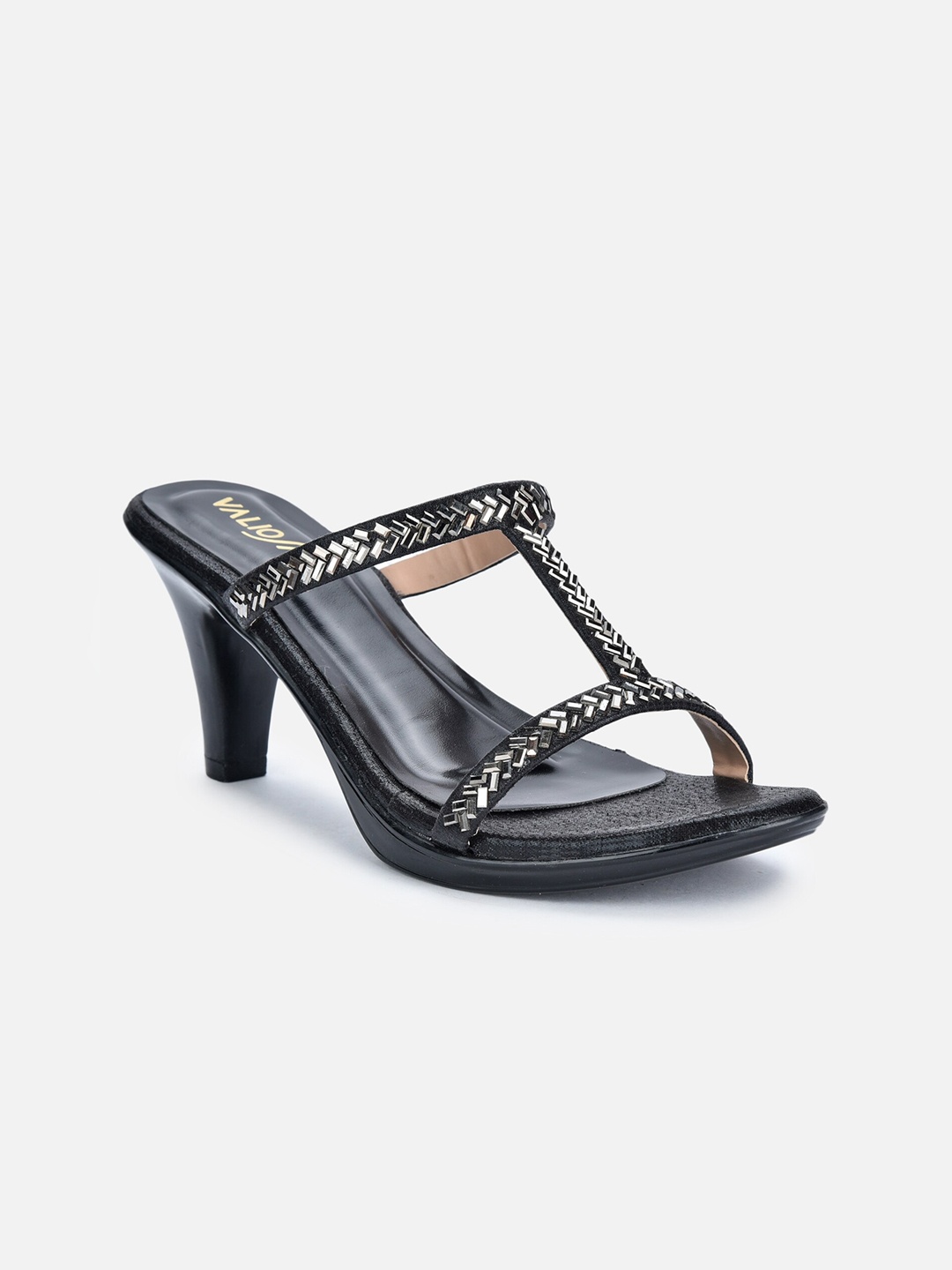 

VALIOSAA Black Embellished Ethnic Sandals