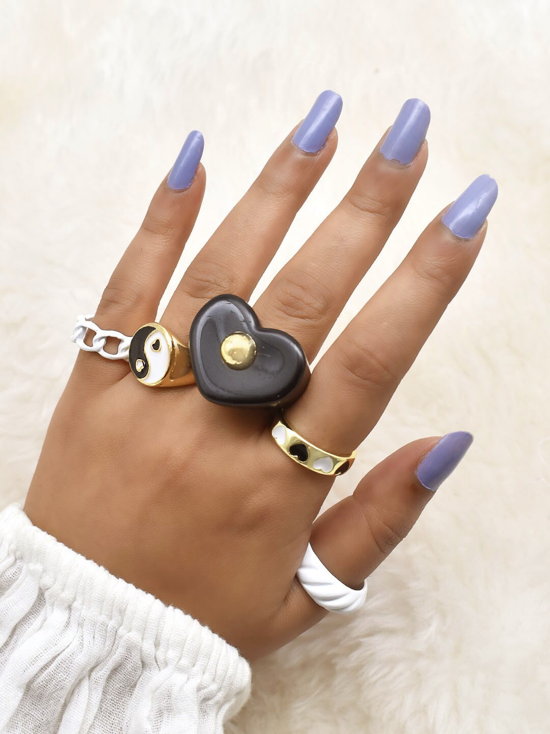 

JOKER & WITCH Set Of 5 Gold-Toned & Black Stormy-Charm Finger Ring