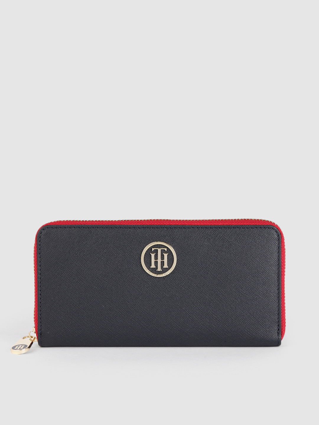 

Tommy Hilfiger Women Navy Blue Solid Leather Zip Around Wallet