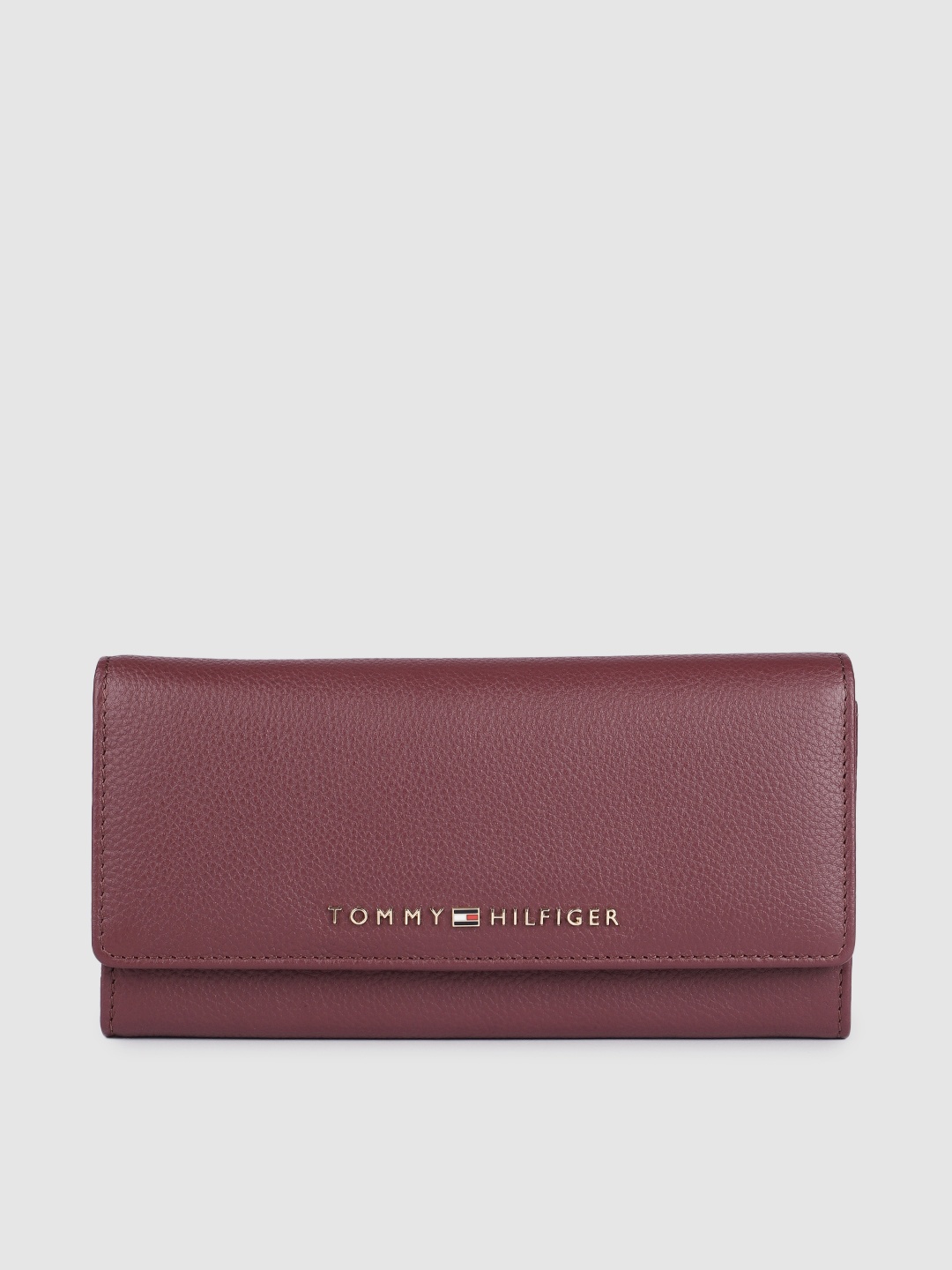 

Tommy Hilfiger Women Burgundy Textured Leather Two Fold Wallet