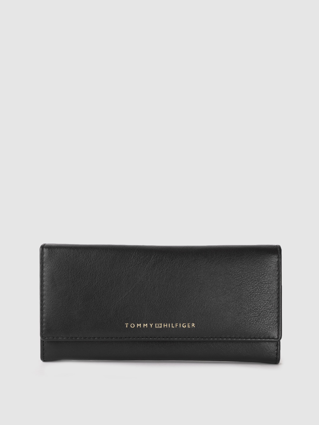 

Tommy Hilfiger Women Black Leather Two Fold Wallet