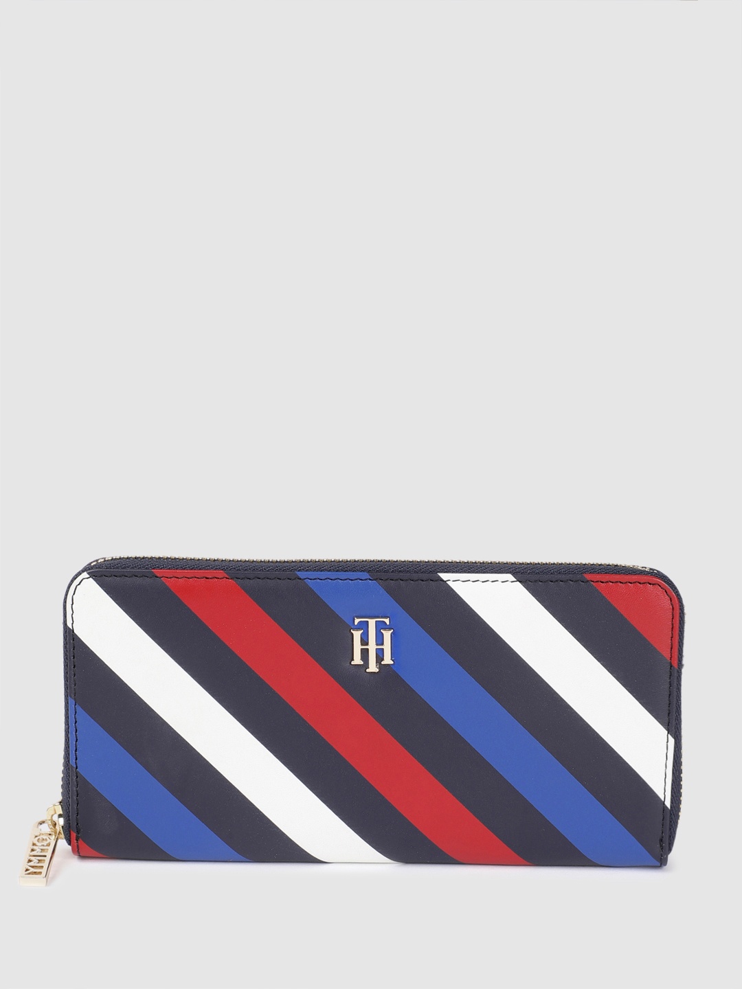 

Tommy Hilfiger Women Striped Leather Zip Around Wallet, Multi